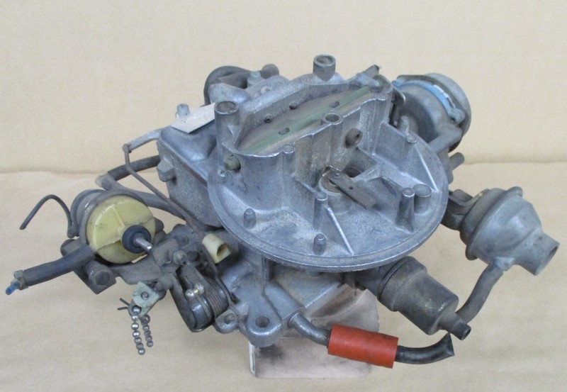 USED 2 BARREL MOTORCRAFT CARBURETOR E3SE-ARA 1983 FORD F2-2150 V6