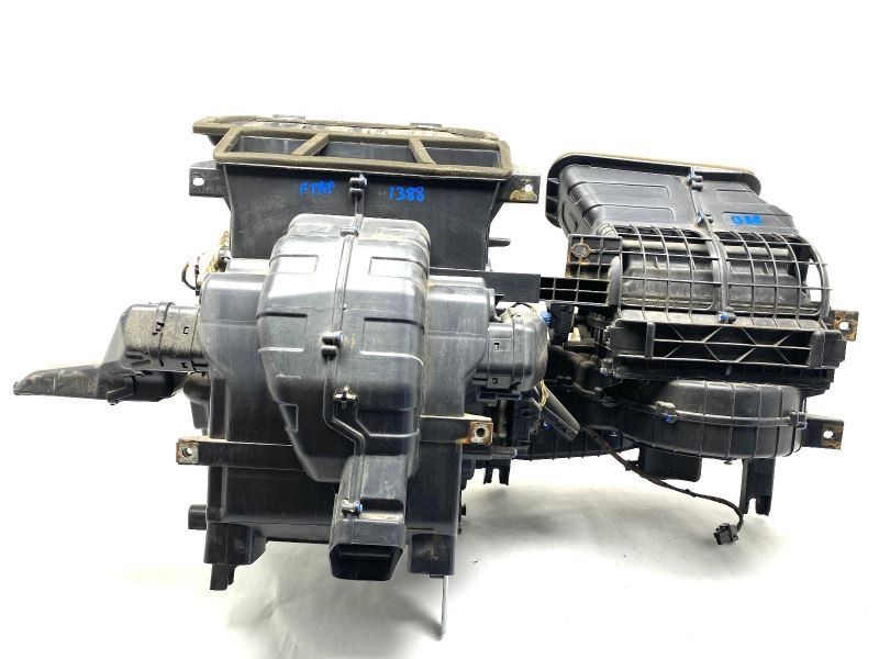 AC Evaporator Heater Core Box Assembly Fits 2007-2010 Kia Rondo 68681