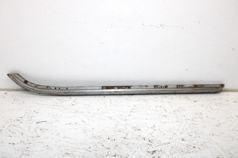 1980 Yamaha Enticer 340 Deluxe Oem Skid Rail 8G8-47411-00-00 SY129