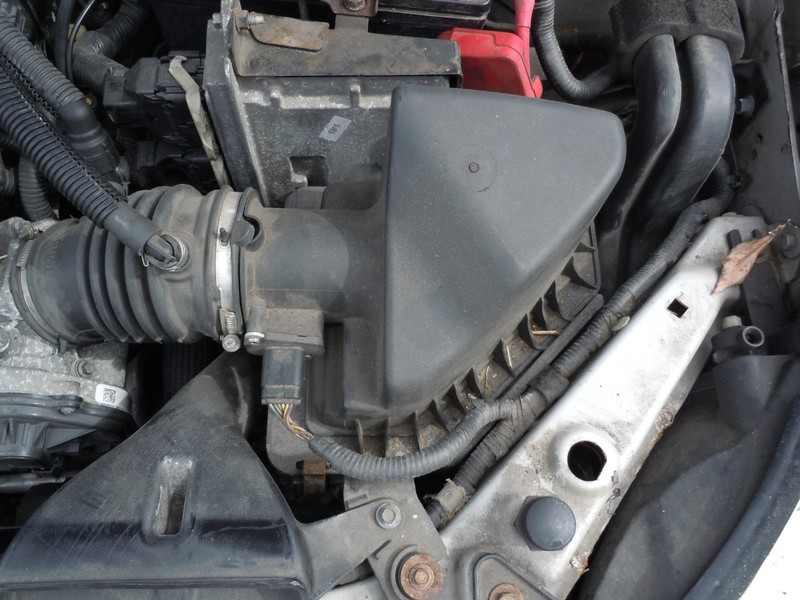 2008 2009 Ford Focus 2.0L Air Cleaner Housing Box DOHC Standard Emissions OEM
