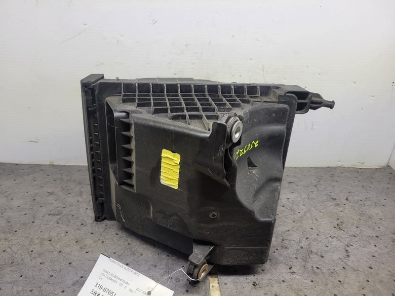 Air Cleaner 2.4L Fits 17-20 SANTA FE 1645095