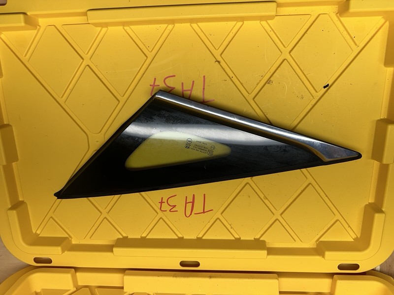 2011-2014 Hyundai Sonata Right Rear Quarter Window Glass 87820-3S100