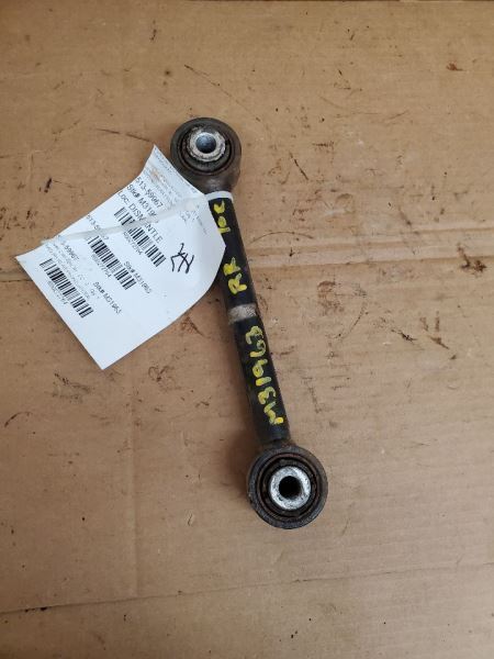 Lower Control Arm Rear Lateral Locating Arm Front Fits 16-20 SORENTO 272764