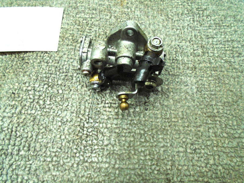 Mercury Mariner Oil Pump Assy 815699T 1979-1999 Fits 140-200 Hp Outboard Motor