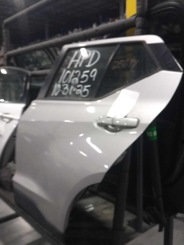 2019 Nissan Kicks Left Rear Door Silver 662352 106K Miles Used Auto Part