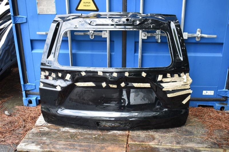 CHEVROLET TAHOE LIFTGATE 2021-2023 OEM 85592484