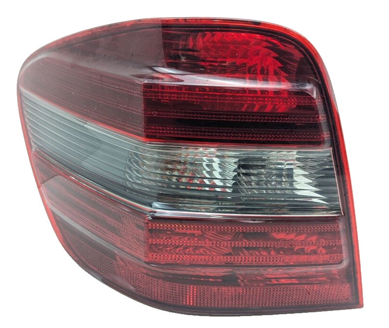 06-08 Mercedes W164 ML63 AMG ML320 ML550 Left Driver Side Tail Light Lamp OEM