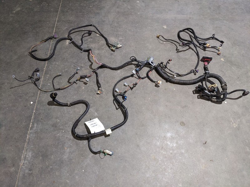 2014 CADILLAC ESCALADE TAHOE YUKON 6.2L ENGINE WIRING HARNESS OEM1193048