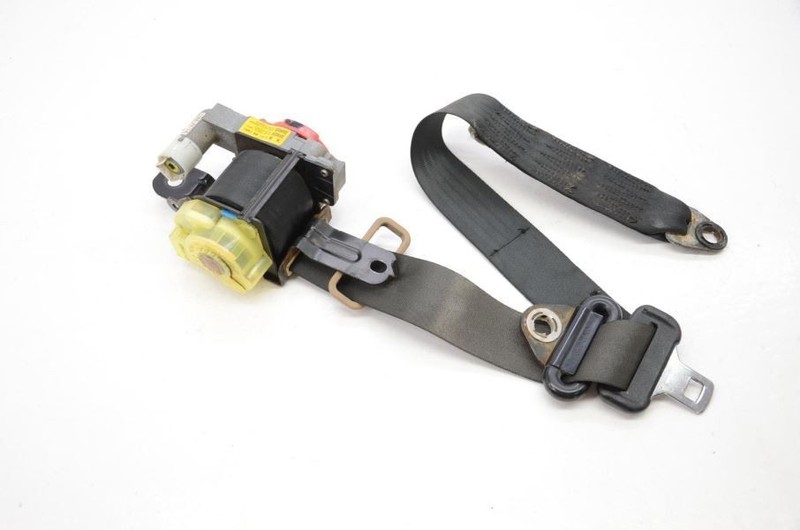 2001-2005 Mazda MX-5 Miata 1.8L Passenger Right Front Seat Belt Retractor