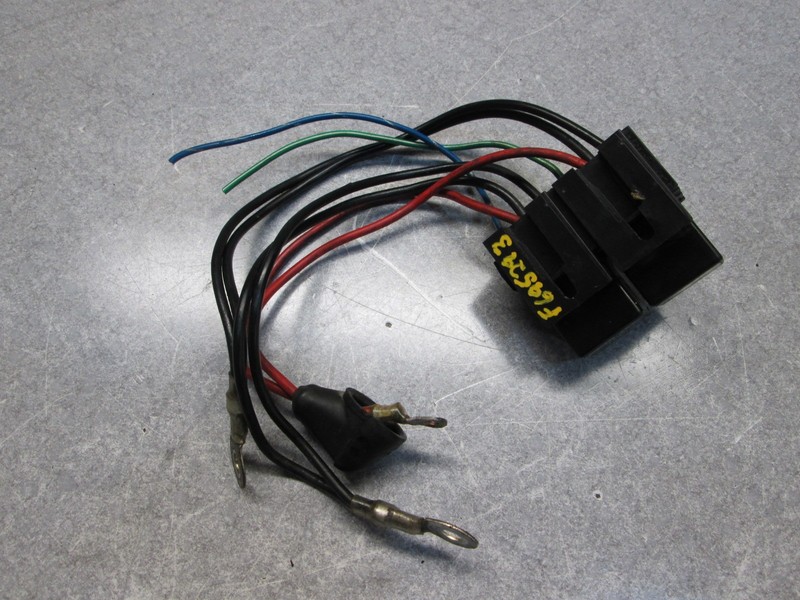 F695293 84-F685683 Force L-Drive 85-125 Hp Trim & Tilt Relay Wire Harness '89-90