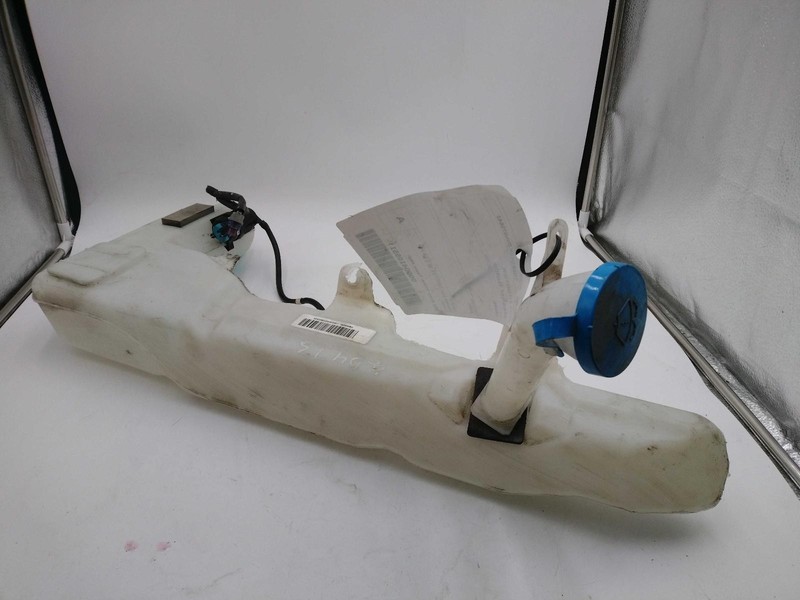2022 Nissan Frontier Washer Fluid Reservoir OEM Grey 3.80L 113K Miles