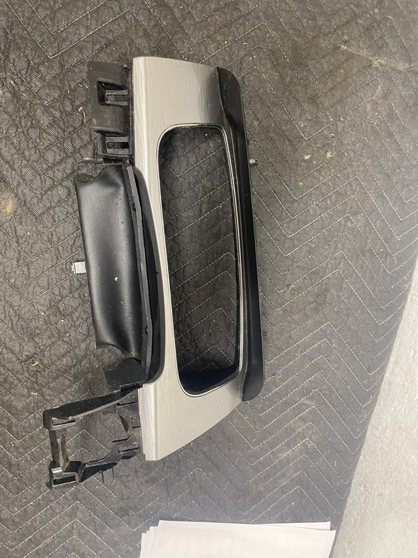 2014 Ford Taurus Limited Instrument Cluster Trim OEM DG13-54044D70-A