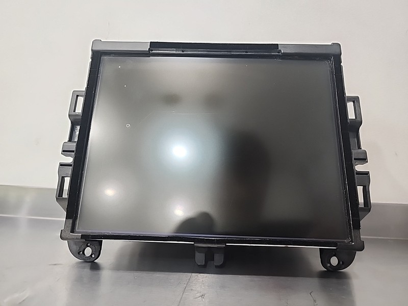 14 - 2017 Dodge Durango 8.4" UConnect AM FM Bluetooth Satellite Radio 68239115AH