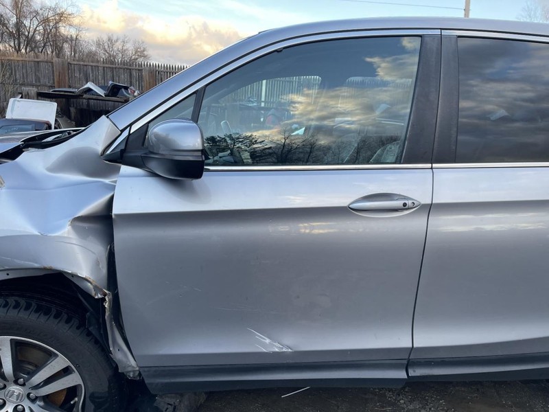 2016-2022 Honda Pilot Left Driver Side Front Door Silver