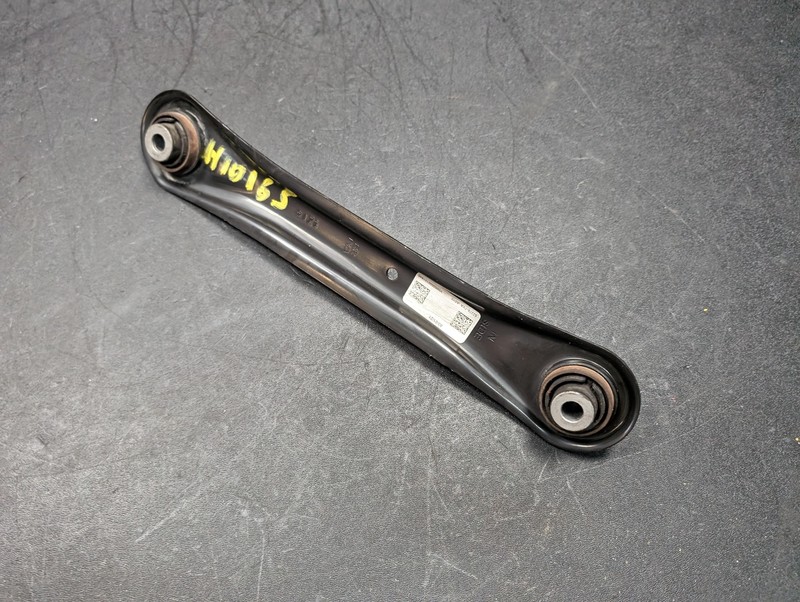 Rear Left Lower Control Arm 2022 Honda Accord 52370-TVA-A01 2018 2019 2020 2021