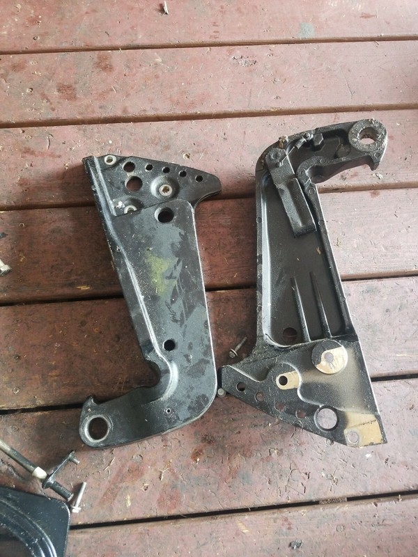 90hp Mercury 4 Stroke Transom Bracket 2000-2005
