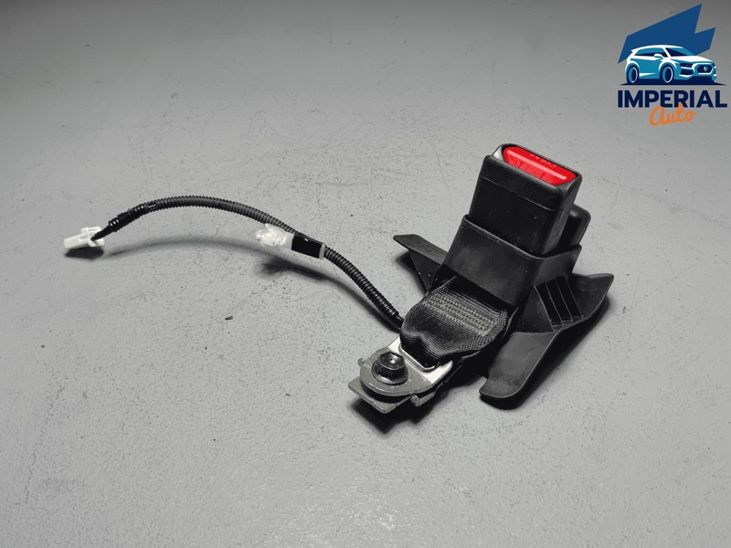 TOYOTA CAMRY 2018 REAR RIGHT PASSENGER SIDE SEATBELT SEAT BELT BUCKLE OEM