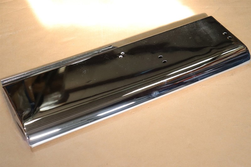 International Body Panel 1516786C1 Genuine Part OEM Factory Replacement