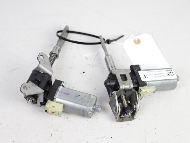 Tesla Model 3 RWD POWER ELECTRIC STEERING COLUMN LHD 1044811-00-H Set OEM 18K