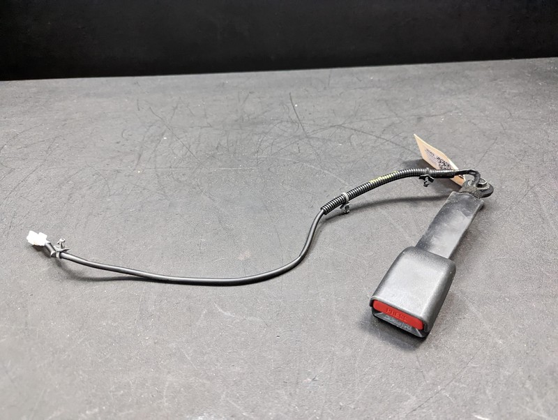 Front Left Seat Belt Buckle 2017 Infiniti QX50 86843-1BA2C 2014 2015 2016