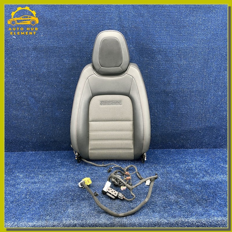 2015-2020 GMC Canyon Front Right Side Seat Upper Back Rest Cushion 84923372 OEM