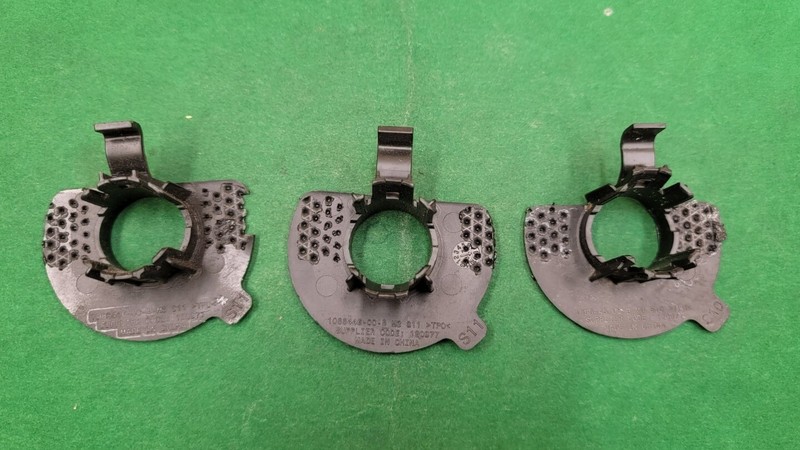 2016 2017 2018 2019 Tesla Front Bumper Parking Sensor Holder Brackets Cover OEM