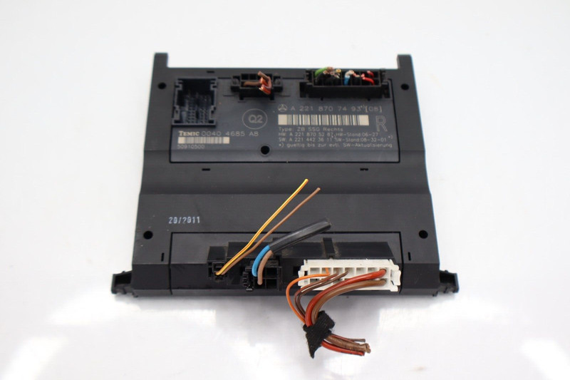 07-13 Mercedes W221 S400 S550 S350 Front Right Side Under Seat Control Unit OEM