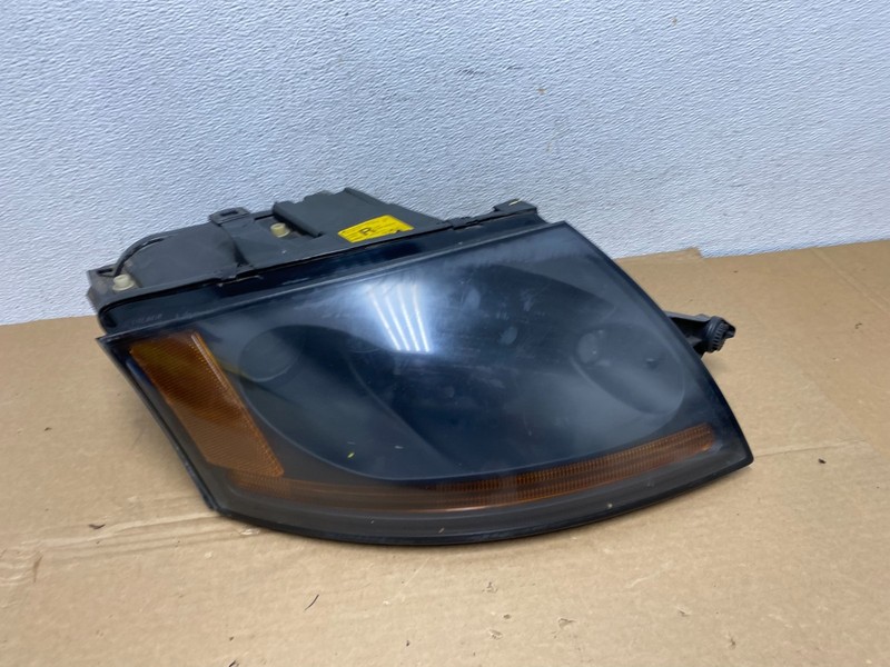 2000 to 2006 Audi TT Right Passenger RH Side Xenon HID Headlight Oem AD3817 DW