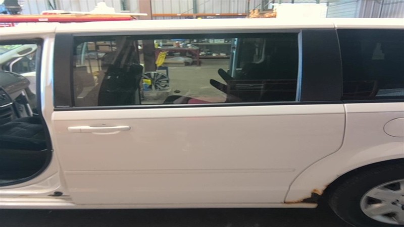Driver Rear Side Door Stationary Fixed Glass Fits 08-20 CARAVAN 3519130