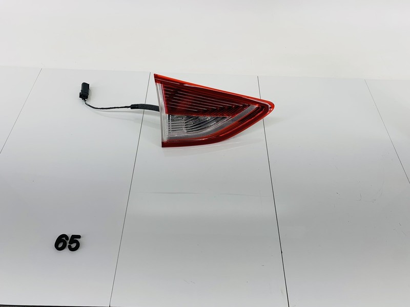 13-16 FORD ESCAPE REAR LEFT DRIVER SIDE LIFTGATE INNER TAIL LIGHT BRAKE LAMP OEM