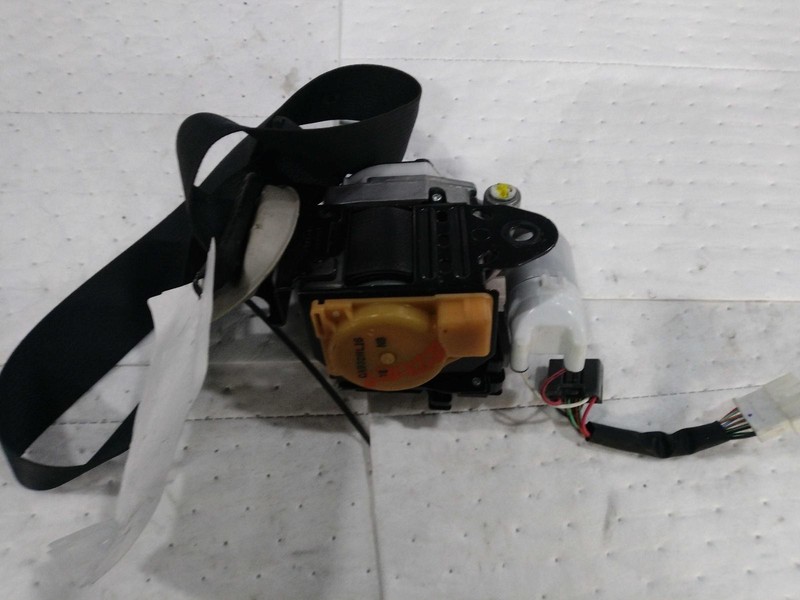 2017 INFINITI QX80 OEM Black Seat Belt - Used, 169K Miles, Warranty Included