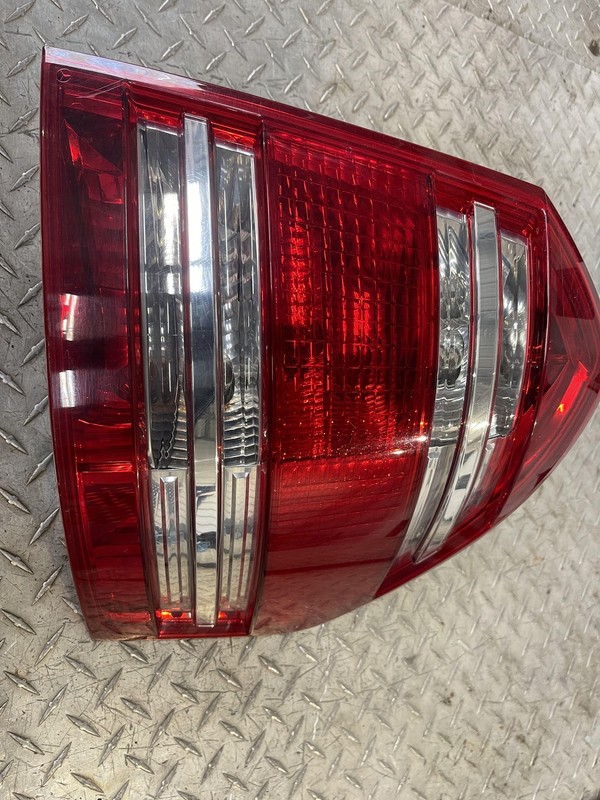 2007-2009 Mercedes Benz W164 Passenger Tail Light Tail Lamp Oem Tested RH