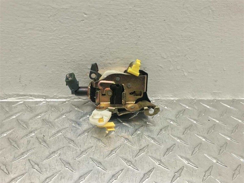 1997-2003 FORD F150 PASSENGER FRONT DOOR LATCH LOCK OEM F75Z-1521812-A