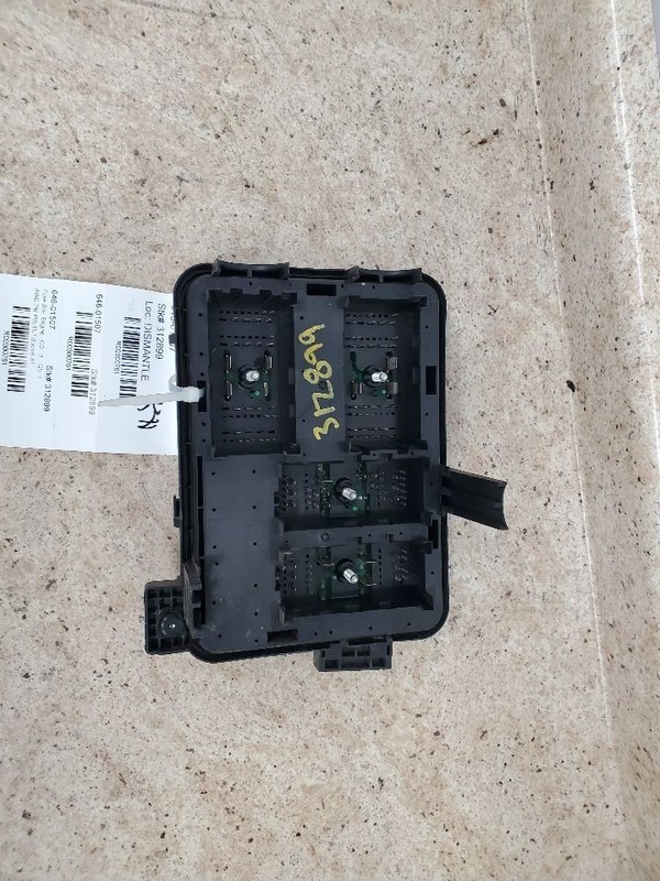 Fuse Box Engine Fits 11 EQUINOX 300761