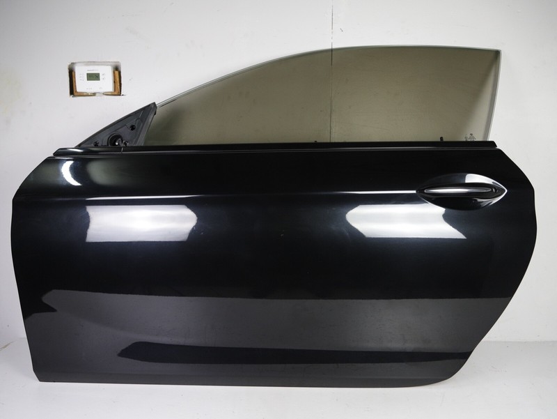 BMW F13 650i 640i M6 Left Driver Side Door Shell Complete Black 475 W/ KEY 12-18
