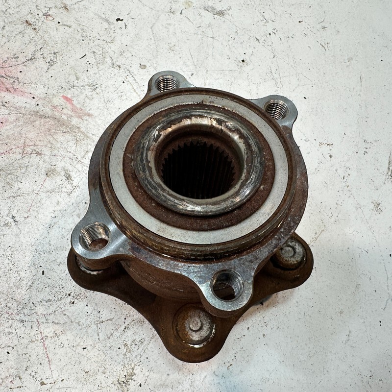 2014-2020 INFINITI Q50 Q60 REAR LEFT OR RIGHT WHEEL HUB BEARING ASSEMBLY OEM