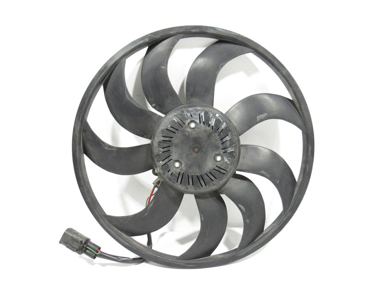 BMW Engine Motor Radiator Cooling Fan Blade Motor 14-19 ;