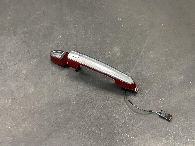 Rear Left Door Outside Handle 2021 Cadillac XT4 13598625 2019 2020 2022 2023