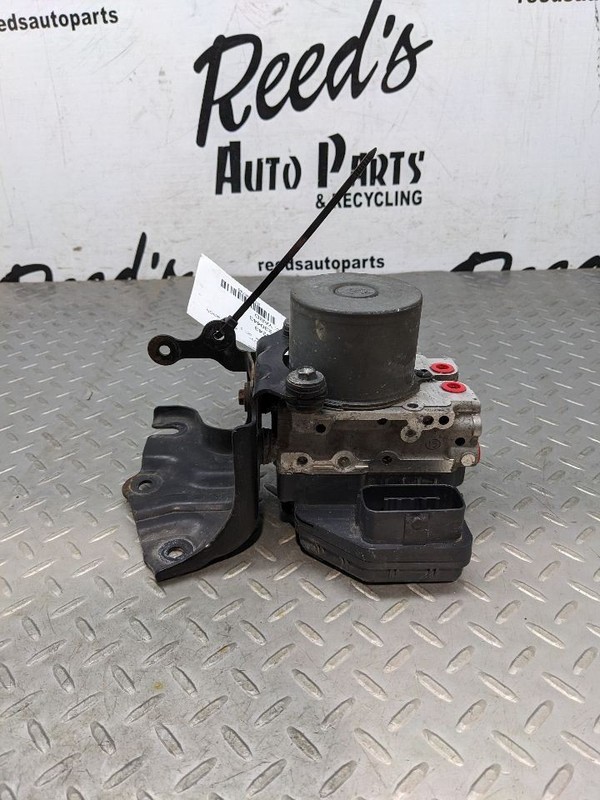Anti-Lock Brake Part Actuator And Pump Assembly Fits 14-16 SCION TC 1108746
