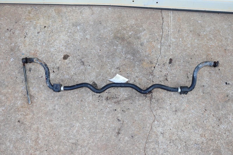 2018-2023 SUBARU CROSSTREK AWD FRONT STABILIZER ANTI ROLL SWAY BAR SUPPORT OEM