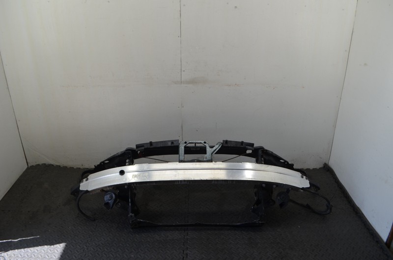 07-13 MERCEDES W221 S550 RADIATOR SUPPORT BRACKET W REINFORCEMENT BAR OEM