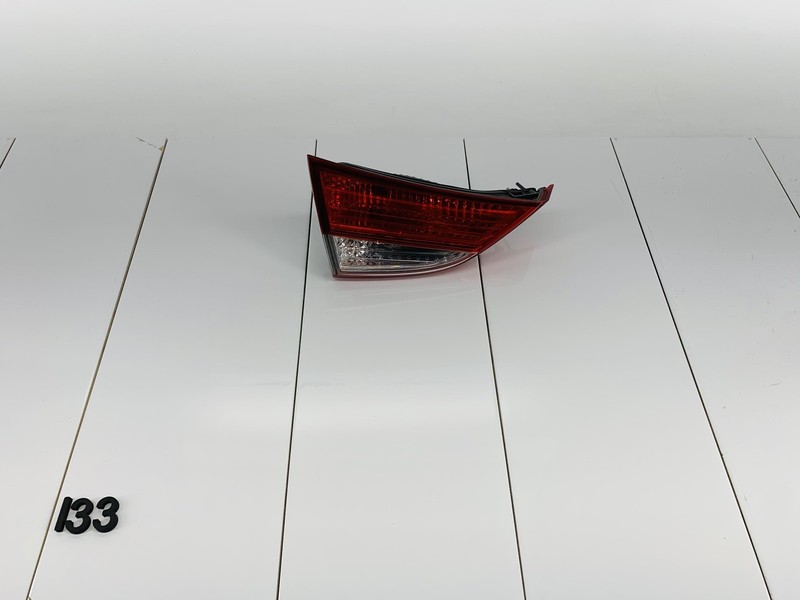 11-13 HYUNDAI ELANTRA REAR LEFT SIDE INNER TRUNK LID TAIL LIGHT BRAKE LAMP OEM