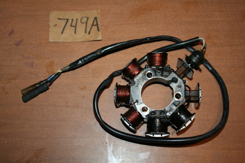 1987 Honda XR200R Ignition Stator Coil Assembly Primary 87