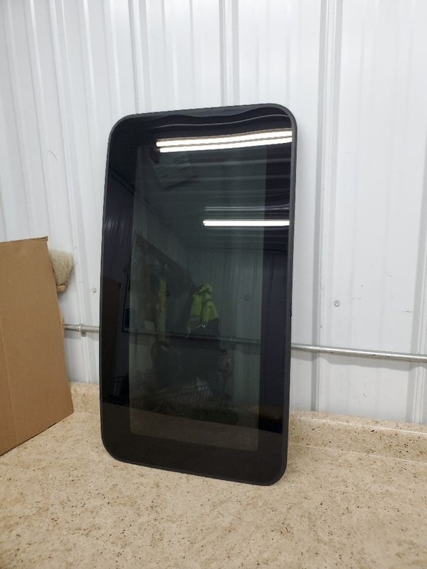 Roof Glass Fits 06-10 INFINITI M35 303581
