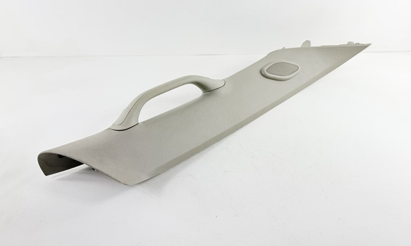 2010-2013 Silverado Tahoe Yukon Sierra A-Pillar Trim RIGHT w/ Tweeter Speaker