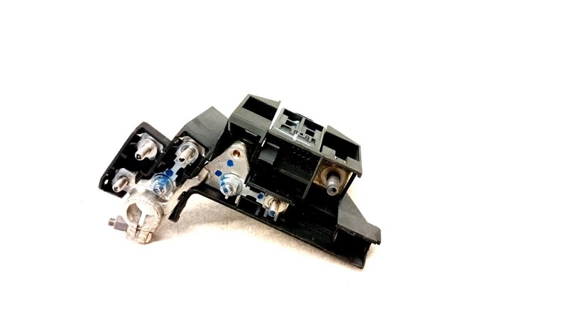08-18 AUDI 8T A5 S5 RS5 A4 QUATTRO POSITIVE FUSE BATTERY CONNECTOR OEM 081925