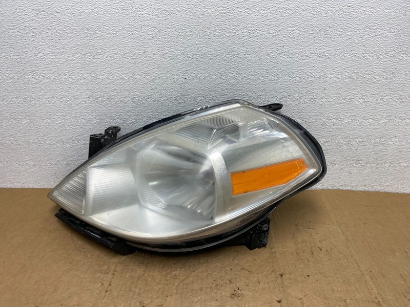 2008 to 2012 Nissan Versa Headlight Halogen Left Driver Lh Side AD0618 DW