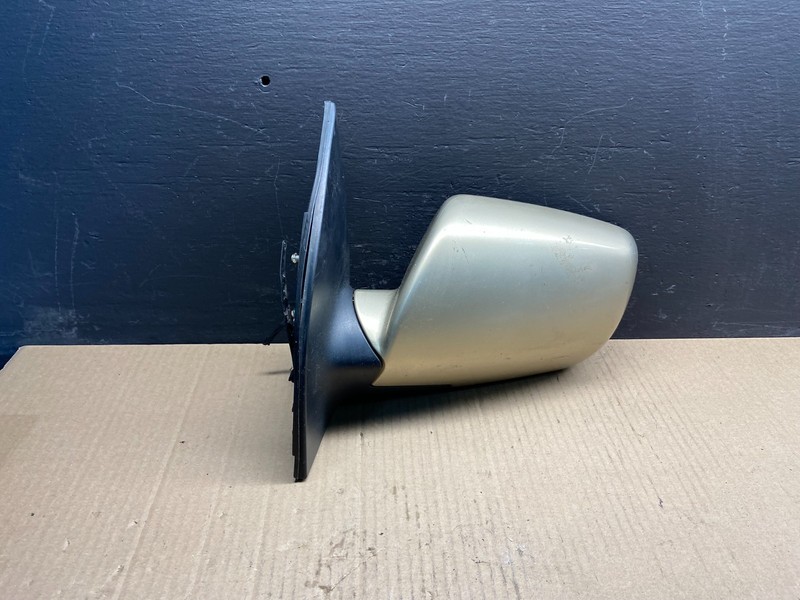 2007-2010 Hyundai Entourage Sedona Left Driver Lh Side Door Mirror Oem AC0499 MS