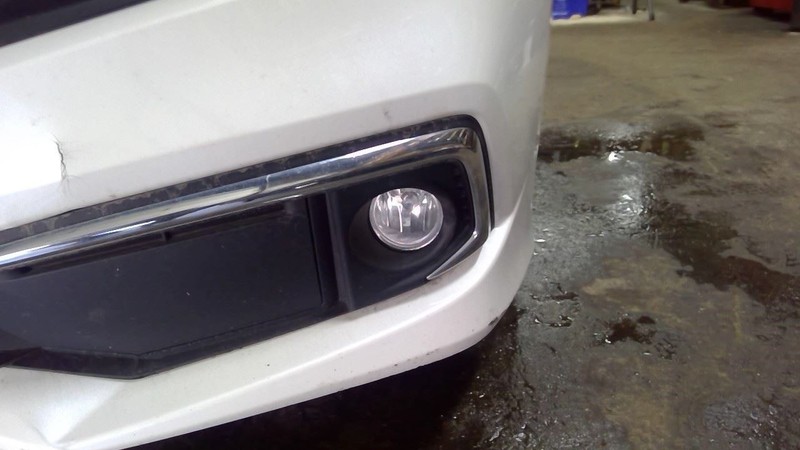 Driver Corner/Park Light Fog-driving Bumper Mounted Fits 16-21 CIVIC 1780930