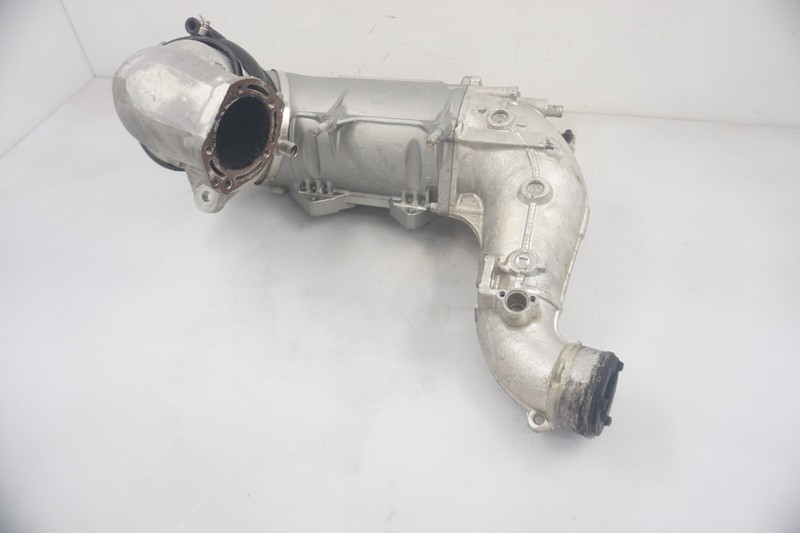 WaveRunner GP800 XLT800 Yamaha OEM Exhaust Tuned Pipe Muffler Outer Cover Ass'y